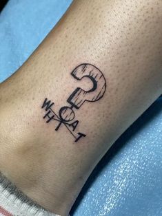 Gravity Falls Tattoo Ideas, Mabel Gravity Falls, First Tattoos, Autumn Tattoo, Funky Tattoos, Sharpie Tattoos, Cute Little Tattoos, Jesus Love, Cartoon Tattoos