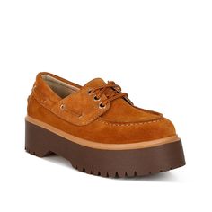 Rag & Co-Cuckatoos Platform Oxford Push your personal style to new places with the Rag & Co. Cuckatoos oxford. Sitting atop a chunky platform sole, this pair sports a boat shoe-inspired design made from suede and a rugged lug sole to round out this pair with bold flair. Oxford Platform, Womens Boat Shoes, Shoe Women, Boat Shoe, Chunky Platform, Tan Suede, Lug Sole, Soft Suede, Boat Shoes