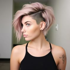 100 Chic and Trendy Easy To-Do Short Hairstyles Lob With Undercut, Slightly Wavy Hair, Red Hair Short Hair, Red Hair Short, Pixie Hair Color, The Undercut, Shaved Side Hairstyles, Short Red Hair, Half Shaved Hair