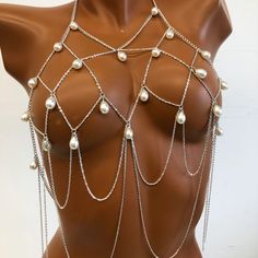 Silver Chain Pearl Body Chain Body Jewelry Pearl Body - Etsy Gvf Aesthetic, Pearl Body Chain, Chain Outfit, Chain Body Jewelry, Character Styles, Shoulder Jewelry, Mermaid Outfit