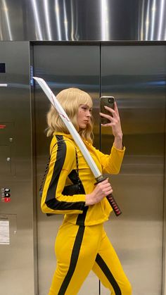 Bleach Blonde Halloween Costumes, Blonde Character Halloween Costumes, The Bride Kill Bill Costume, Blonde Character Costumes, Blonde Bob Costume Ideas, Kill Bill Couple Costume, Blonde Halloween Costumes Women, Blonde Horror Characters, Blonde Halloween Ideas