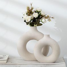 Vase - Ceramic Donut Vase - Living Simply House Cerámica Ideas, Handmade Ceramics Vase, Nordic Minimalism, White Ceramic Vases, Keramik Vase, Vase Design, White Vases, Ceramic Vases, Vase Set