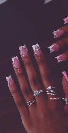 Pink And White Junk Nails, Nail Ideas Acrylic With Gems, Nails Ideas Pink And White, Nails Inspo Black Women, French Tips With Diamonds, Nails Acrylic With Charms, Birthday Nails Short Square, Nail Designs Medium Length, Nail Art Designs White