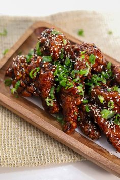 Soy Garlic Chicken Wings Soy Garlic Chicken Wings, Soy Garlic Chicken, Garlic Chicken Wings, Crispy Wings, Stir Fry Dishes, Party Appetizer, Savory Sauce, Chinese Dishes, Skillet Meals