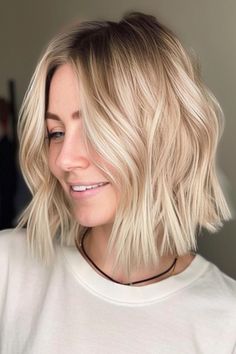 Bob Waves, Shoulder Length Hair Cuts, Curtain Bangs, Shoulder Length Hair, Medium Length Hair Cuts, Length Hair, Shoulder Length