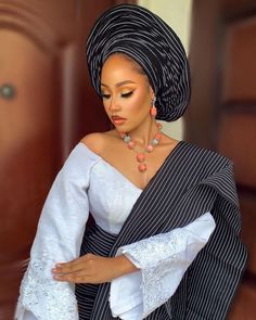 Gele Styles Nigerian Bride, Nigerian Engagement, Gown Dress For Women, Lace Gown Dress, Nigerian Traditional Dresses, Nigerian Dress