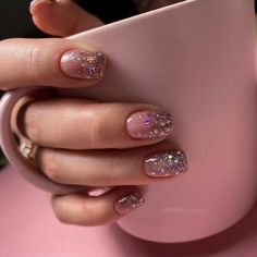 Pretty Short Nail Designs, Glitter Fade Nails, Manicure Nail Designs, Short Nail, Short Acrylic Nails Designs