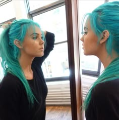 Teal Hair, Turquoise Hair, Coloured Hair, Hair Color Blue, Hair Envy, Cool Hair Color, Color Hair