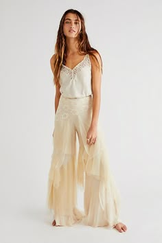 Elf Core, Chiffon Trousers, Chiffon Pants, Date Night Outfit Ideas, Night Outfit Ideas, Flowy Pants, Free People Pants, Bohemian Fashion, Boho Clothing