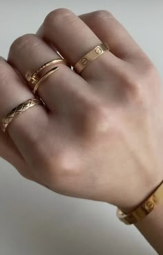 Cartier Ring Aesthetic, Cartier Ring Stack, Van Cleef Ring, Love Ring Cartier, Jewelry Stack, Cartier Love Ring, Tiffany Rings, Ring Stacks, Cartier Jewelry