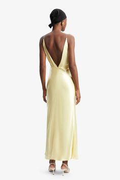 Butter Yellow Dress, Yellow Satin Prom Dress, Pale Yellow Dress, Silk Yellow Dress, Silk Wedding Dress, Yellow Satin, Prom Inspo, Canary Yellow, Italian Wedding