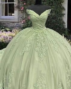 Sage Green Quinceanera Dresses Applique Off Shoulder Sweet 16 Dress Sage Green Dress Prom, Light Green Quinceanera Dresses, Sage Green Quinceanera Dresses, Sage Green Quince, Green Quince Dress, Aramex Delivery, Robes Quinceanera, Quinceanera Dresses Green, Green Ball Gown