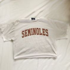 Size L But Cropped So Fits Like A S-M Maybe L Brand New Never Worn Love This Top Fsu Seminoles, Cricut Ideas, Yellow White, Love This, Color White, Crop Top, Cricut, Womens Tops, Crop Tops