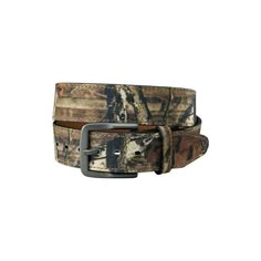 Cabela's Camo Leather Belt ($40) found on Polyvore 2000s Camo Pants, Camo Accessories, Real Tree Camo Pants, Military Camouflage Cargo Jeans, Military Camouflage Hunting Pants, Fitness Inspo, Camo, How To Look Better