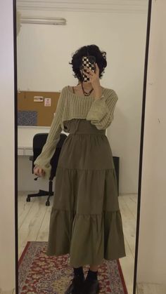 Olive Green Fashion Aesthetic, Thrifted Fall Outfits Vintage, Olive Green Skirt Outfit Ideas, Vintage Outfits Thrifted, Vintage Indie Aesthetic Outfits, Olive Green Outfit Aesthetic, Concert Outfit Modest, Olive Skirt Outfit, Modest Earthy Outfits