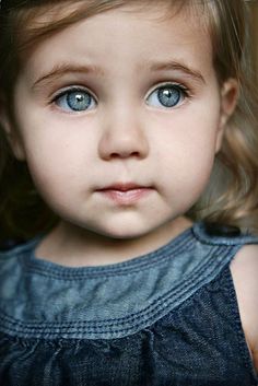 blue beauty Baby Faces, Airbrush Art, Pretty Eyes, 인물 사진, Cool Eyes, Beautiful Eyes, Black And White Photography, Baby Photos, Beautiful Photo