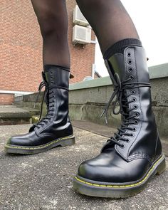 1914 Smooth Leather Tall Boots | Dr. Martens Dr Martens High Boots, Casual Outfit Drawing, Tall Doc Martens, Jester Character, Amish Clothes, Doc Martens Aesthetic, Huntress Wizard, Tall Boots Outfit, Leather High Boots