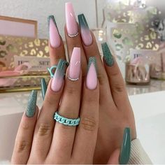 Nagel Tips, Her Nails, Diamond Nails, Coffin Nails Designs, Dope Nails, Nail Arts, Nail Polishes, Best Acrylic Nails, Long Acrylic Nails