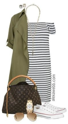 Plus Size Striped Dress Outfit - Plus Size Fashion - alexawebb.com Striped Dress Outfit, Alexa Webb, Look Plus Size, Stripe Outfits, Plus Size Fashion For Women, Sport Bra, Dress Outfit, Mode Vintage, Look Plus