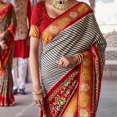 Drapping Saree, Blouse For Wedding, Golden Saree, Blue Silk Saree, Peach Saree, Purple Saree, Patola Saree, Indian Designer Sarees, Designer Silk Sarees