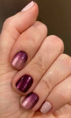 Plum Manicure, Glitter Gel Nail Designs, Nail Color Combos, New York Minute, Simple Gel Nails, Favorite Makeup Products, Sparkle Nails, Manicure Ideas, Toe Nail Designs