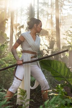 Rey Jedi, Finn Star Wars, Star Wars Rey, Rey Cosplay, Rey Skywalker, Jedi Training, Disney Cute