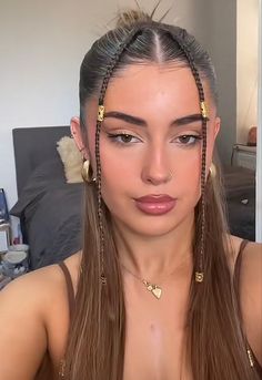 Coachella Hair, Haircut Selfie, Photo Hijab, Rave Hair, Fest Outfits, Cute Hairstyle, Hijab Girl, Hair Stylies, Festival Hair