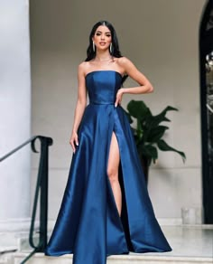 Prom Dress Inspo, Classy Prom Dresses, Modest Dresses Casual, Elegant Prom Dresses, Grad Dresses, Evening Formal, Prom Dresses Ball Gown