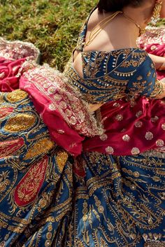 Pink And Blue Lengha, Heavy Bridal Lehenga Pakistani Dresses, Lehenga To Wear To A Wedding, Multi Color Lehenga Bridal, Bangladeshi Lehenga, Colorful Indian Outfit, Yellow And Blue Lehenga, Ghagra Choli Modern, Jaggo Lengha