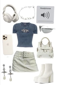 Aesthetic Clothes 2023, Acubi White Outfits, Yk2 Style Outfits Women, Fashion From The 2000s, Blue Y2k Fits, Fashion Outfits 2000s Style, Acubi Fashion Blue, Blue Dress Aesthetic Casual, Blue Acubi Fashion