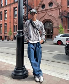 Denim Summer Outfits, Guy Fits, Black Men Street Fashion, Streetwear Fits, Street Fashion Men Streetwear, Guys Clothing Styles, Outfits Men