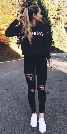 Spring Outfit Women, Surfergirl Style, Teenage Outfits, Cute Comfy Outfits, Teenager Outfits, Black Women Fashion, Women Outfit, Casual Winter Outfits, Teenage Fashion Outfits