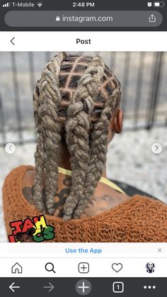 Triangle Locs, Dreadlocks Men, Short Dreadlocks Styles, Dreadlock Style, Dreadlock Hairstyles For Men, Mens Braids Hairstyles, Mens Braids, Dreadlock Styles