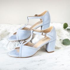 "Sina - elegant block heels made of high-quality leather. Perfect for bride or for bridesmaids. The universal model that coordinates flawlessly with any wedding outfit. The comfort of use is guaranteed by the soft leather insole, which adapts to the shape of the foot and absorbs excessive moisture. The shoes, refined in the smallest details, provide a comfortable and stable base for many outfits. Heel height 6.5 cm = 2.6 \" Sizes UK, EU, US and feet dimensions in centimeters and inches 3 UK / 36 EU / 5 US insoles length 23.5 cm = 9.2\" 4 UK / 37 EU/ 6 US insoles length 24 cm = 9.4\" 5 UK / 38 EU / 7 US insoles length 24.5 cm = 9.7\" 6 UK/ 39 EU/ 8 US insoles length 25.5 cm = 10\" 7 UK / 40 EU / 9 US insoles length 26 cm = 10.3\" 8 UK / 41 EU / 10 US insoles length 26.5 cm = 10.5\" The craf Prom Block Heels With Stacked Heel And Round Toe, 4-inch Heel Open Toe Block Heels For Wedding Guests, Blue Heel Strap Wedding Shoes, Chic Sandals For Wedding, Blue Block Heel Wedding Shoes, Chic Medium Width Sandals For Wedding, Wedding High Heel Sandals With Medium Width, Elegant Open Toe Block Heels For Wedding Guest, Chic Closed Toe Bridesmaid Wedding Shoes