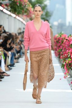 Michael Kors Collection, British Vogue, 2024 Fashion, Runway Collection, Moda Fashion, Summer 2024, New York Fashion Week, Color Trends