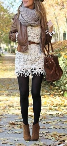 ↞♡∘jυѕт нow ғaѕт тнe nιgнт cнangeѕ..∘♡↠ Outfit Ideas With Boots, Kemeja Denim, Winter Bags, Stylish Winter Outfits, Looks Street Style, Rilakkuma, Looks Style, Mode Inspiration, Fall Winter Outfits