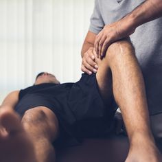 8 Ways to Reduce Scar Formation & Increase Mobility Common Knee Injuries, Home Nursing Services, Benefits Of Sports, Getting A Massage, Sports Massage, Sports Performance, Chiropractic Care, Sports Injury, Knee Injury