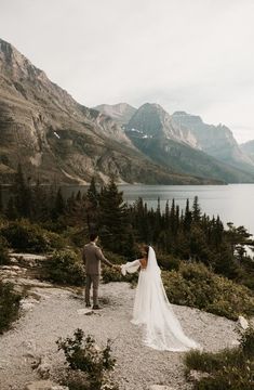 falling for this modern take on Montana bridal caught by @elsaeileenphotography Mountain Wedding Elope, Glacier Wedding Montana, Mountain Elopement Decor, Montana Elopement Ideas, Wedding Mountain Theme, Marquee Lighting, Eloping Ideas, Glacier Wedding, Montana Bride