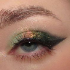 Smink Inspiration, Dope Makeup, Creative Eye Makeup, What The Heck, Eye Makeup Art, Fantasy Makeup