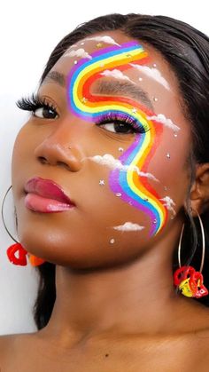 Crazy Festival Makeup, Flag Face Painting Ideas, Easy Pride Face Paint, Lgbtq Face Paint, Face Painting Designs Creative For Women, Pride Makeup Black Women, Pride Month Makeup Ideas, Pride Make Up Ideas