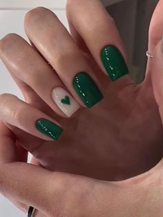 Green Acrylic Nails, Dark Green Nails, Green Nail Designs, Heart Nail, Square Acrylic Nails