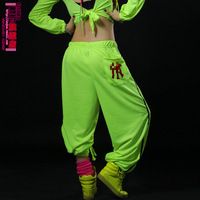 nueva marca de moda las mujeres de hip hop desgaste de la danza pantalones pantalones traje casual ds carta harén suelto casual deportes de neón pantalones Dancer Pants, Moda China, Hip Hop Trousers, 90 Style, 80's Fashion, Traje Casual, Swag Outfits For Girls, Super Star