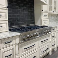 Porcelain Rangetop with 7 Gas Burners (RT48)  ZLINE 48 in. - America Best Appliances, LLC Gas Range Top, Double Electric Wall Oven, Zline Kitchen, Gas Stove Top, Electric Wall Oven, Luxury Appliances, Single Wall Oven, Range Top, Gas Burners