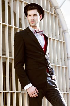 . Suit And Bow Tie, Sharp Dressed Man, Fresh Face, Well Dressed Men, Perfect Man, Style Profile, Mens Street Style, Modern Man, Dandy