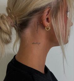 Dainty Head Tattoo, Wild Flower Tattoo Behind Ear, Two Word Tattoo Placement, It’ll All Work Out Tattoo, Forearm Dainty Tattoo, Tatts Behind Ear, Gracie Tattoo Name, Cute Tiny Tattoo Placement, Initial Tattoo On Neck