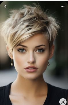 Short Hair Styles Easy Pixie Cuts, Short Hair From The Back, Longer Pixie, Shaved Pixie, Edgy Short Haircuts, Funky Short Hair, Short Silver Hair, Short Hair Images, Short Hair Pixie Cuts