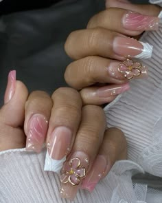 flower Acrylic Nails Pink, Nails Summer Nails, Girly Acrylic Nails, Pearl Nails, Short Acrylic Nails Designs, Nails Summer, Nails Pink