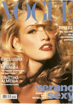 a magazine cover with a beautiful blond woman on it's front page and the title in spanish