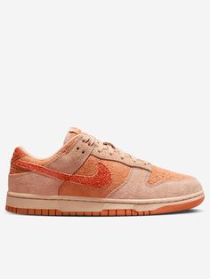 Suede upper
 Lace-up closure
 Rubber sole


Size & Fit:
Fit regular Play Comme Des Garcons, Roatan, Heritage Fashion, Nike Dunk Low, Hats For Sale, Dunk Low, Brown Fashion, Nike Dunk, Nike Dunks