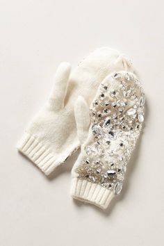 Snow mittens Outfit Winter, Trendy Baby, Winter Accessories, Winter Wear, Autumn Winter Fashion, Anthropologie